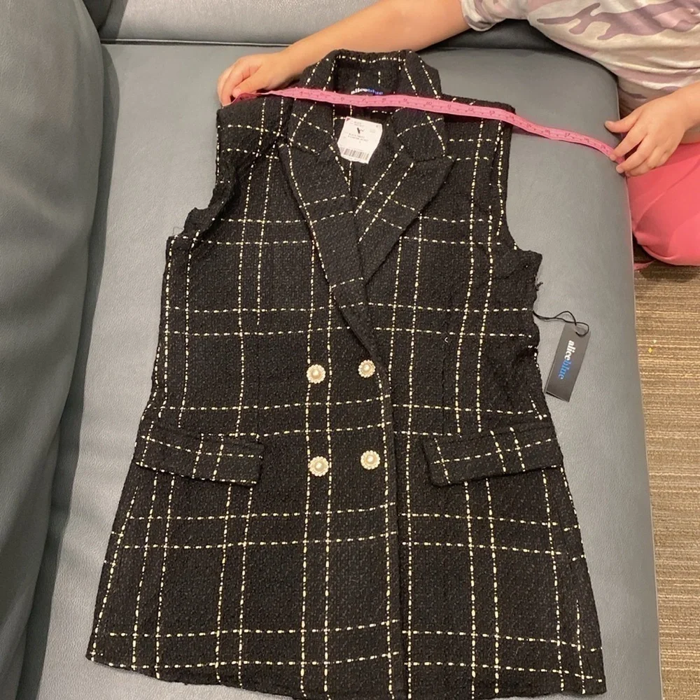 Alice blue tweed vest with sparkly buttons. NWT​​​​​​​​​​​​​​​​​​​​​​​​​​​​​ - Picture 9 of 12